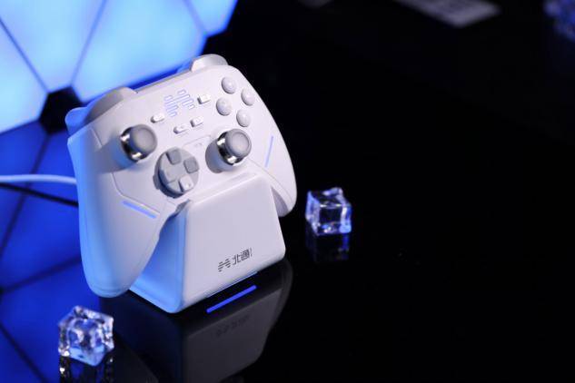 十大品牌排行榜揭晓手柄买哪个牌子的好开元棋牌2025游戏手柄选购攻略：(图12)